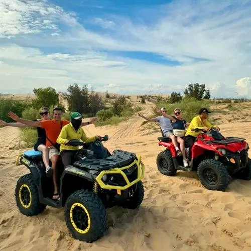 Mui Ne: Private Jeep Adventure with Sand Dunes & ATV Ride